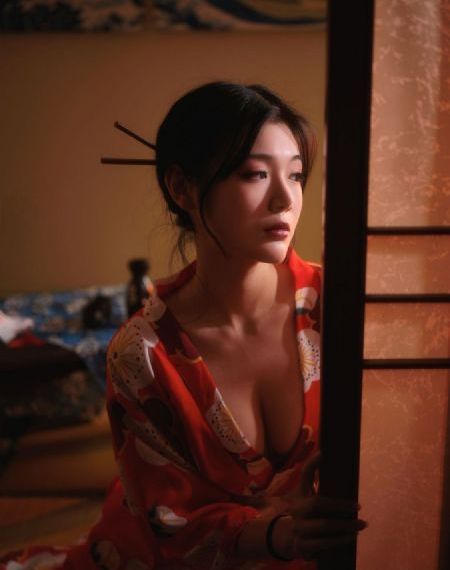 秋月爱莉鬼父_超清动漫免费观看