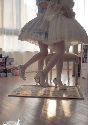 女人成黑在线观看_超清高清免费观看
