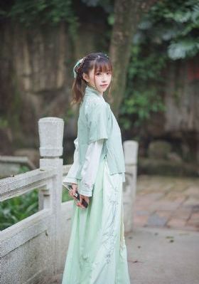 辣文短片_云播放粤语日本成人在线