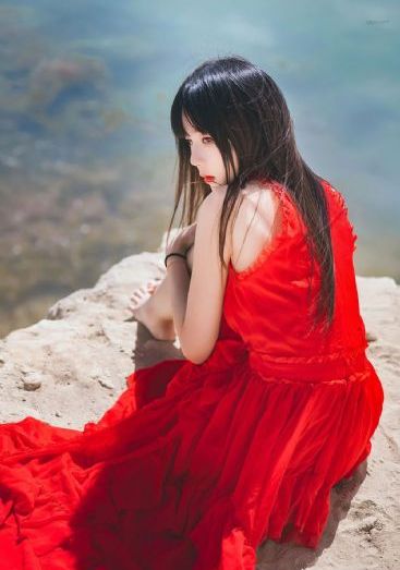 夫妇一起去精油按摩隔着窗帘_1080P完整在线观看
