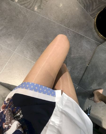 一百个女朋友_国产剧在线播放