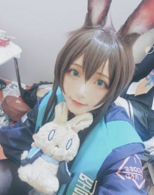亚洲成熟女人毛毛耸耸_HD在线播放