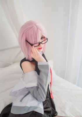 二人剧烈运动扑克视频_1080影视在线观看